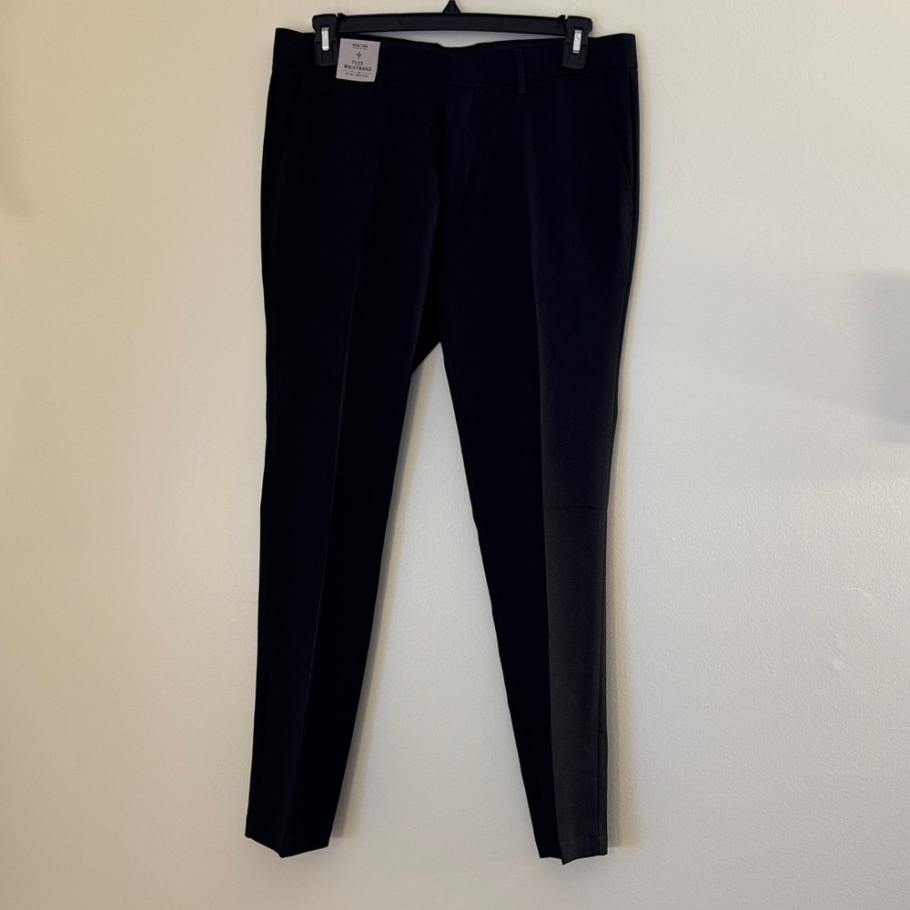 REACTION KENNETH COLE Skinny Fit Pleated Trousers